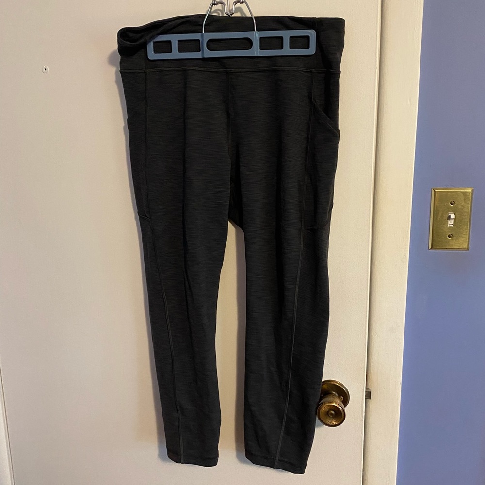 Lululemon invigorate 23” leggings